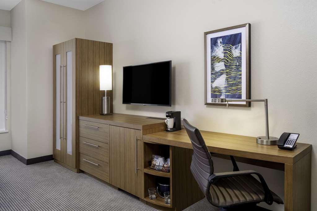 Hyatt Place Fort Worth-Alliance Town Center Rum bild